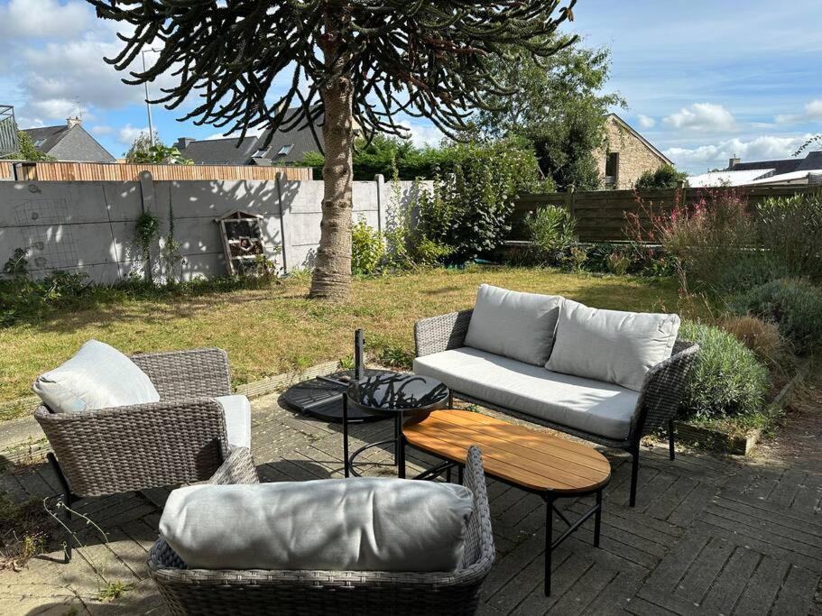 Appartement Moderne Avec Jardin Et Parking Vannes Exteriör bild