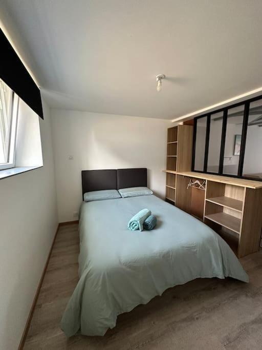 Appartement Moderne Avec Jardin Et Parking Vannes Exteriör bild